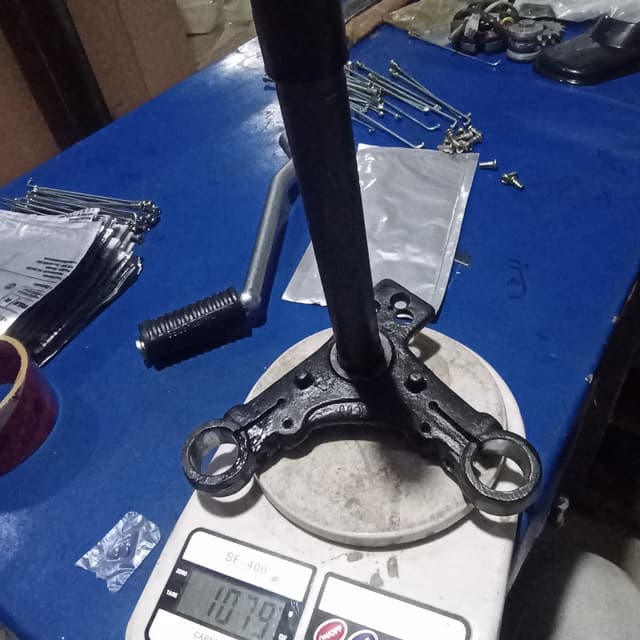 Ainak cd 70